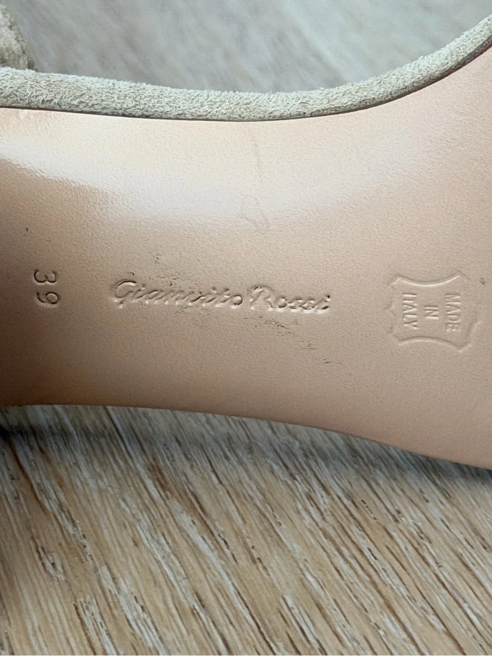 N/A gianvito rossi